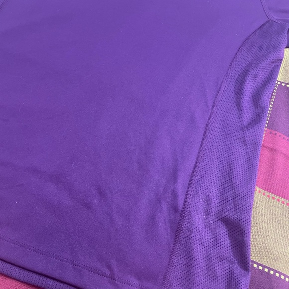 Nike Running shirts - Picture 3 of 12